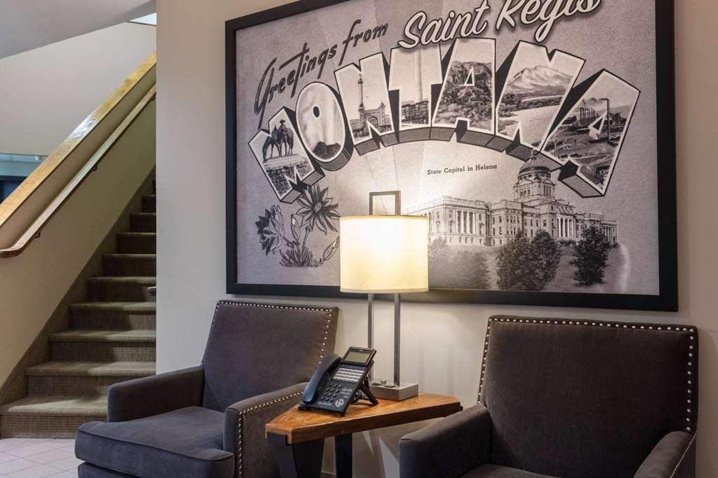Hotel Super 8 By Wyndham St. Regis Interno foto